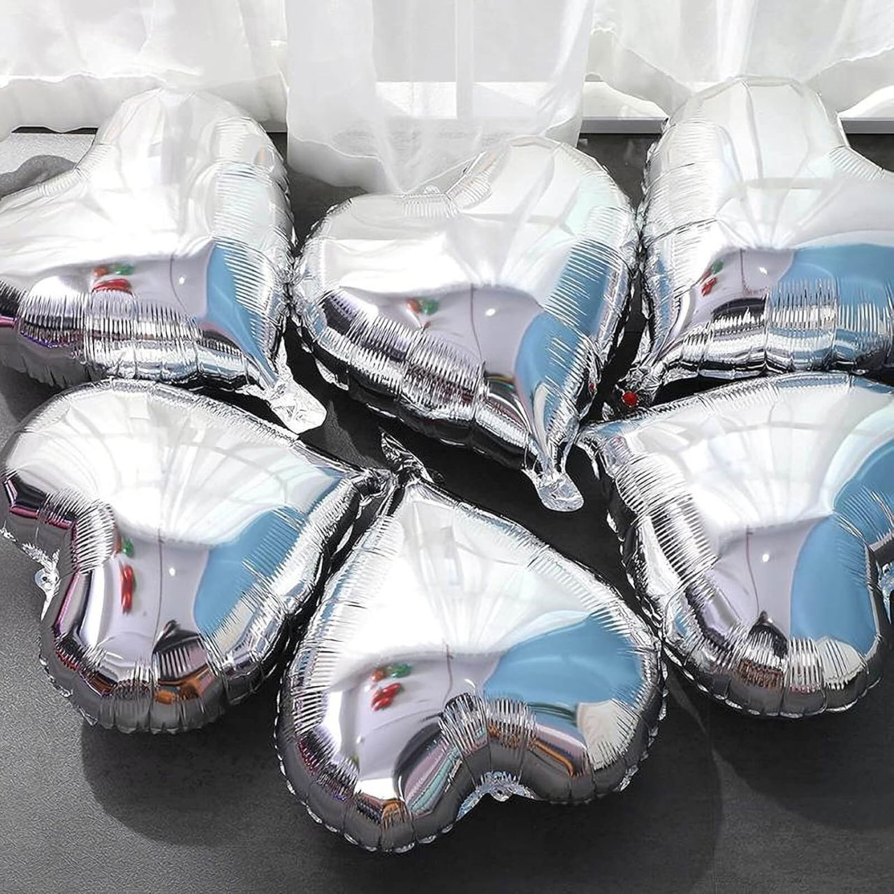 Balon din Folie Metalizata, Flippy, Figurina Inimioara, Model Simplu, Tematica Iubire, 40 cm, Ambalaj Individual, Pai Inclus, Umflare cu Aer sau Heliu, Argintiu [5]