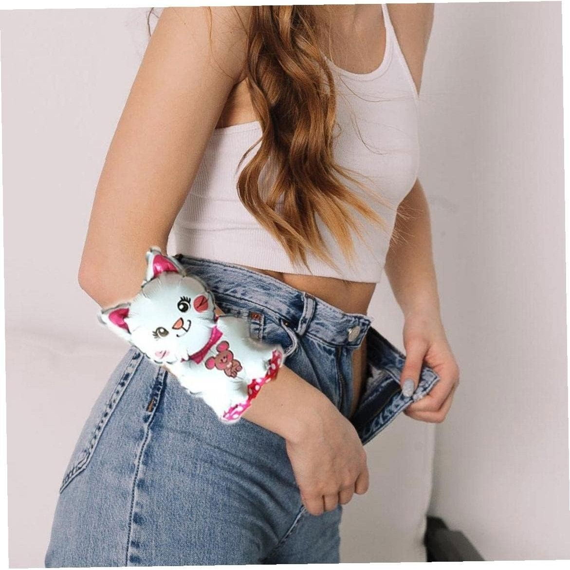 Balon din Folie Metalizata, Flippy, Figurine Animalute, Tip Bratara, Model Pisica, 13 x 35 cm, Ambalaj Individual, Pai Inclus, Umflare cu Aer sau Heliu, Alb [3]