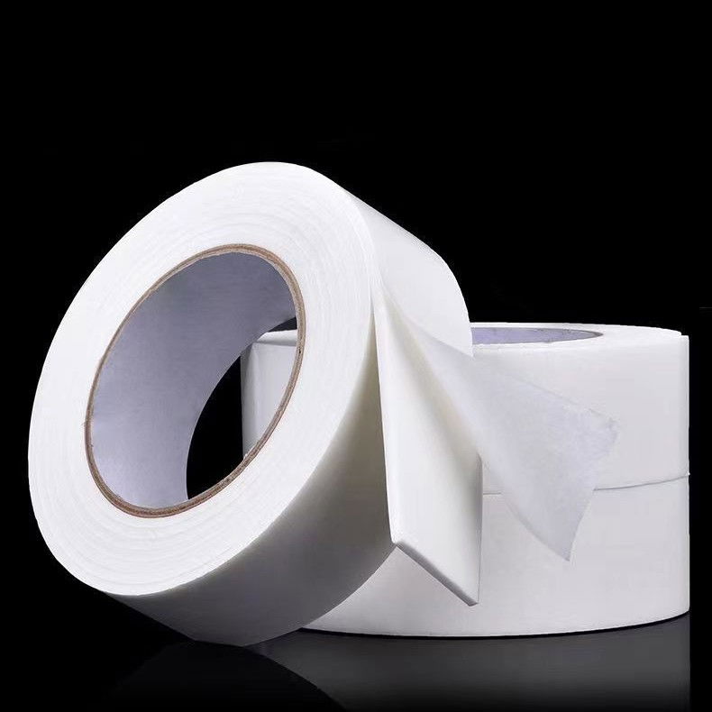 Banda Dubla Adeziva, Flippy, Banda Adeziva cu Burete, pentru Cadouri si Ambalaje, 3 m, Latime 2.5 cm, Alb [3]