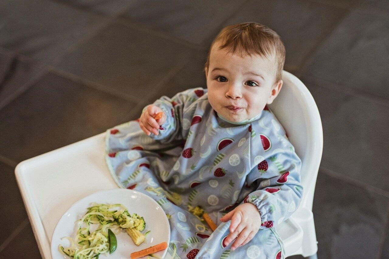 Baveta cu maneci si ventuze - Fructe [2]