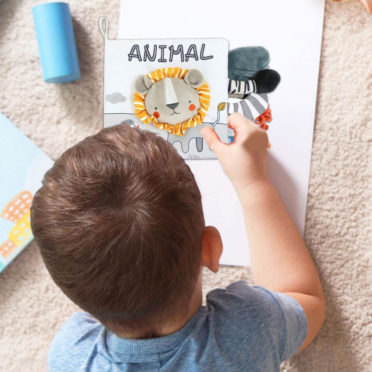 Carte Senzoriala, Flippy, pentru Bebelusi, 15x16x6 cm, cu Animalute, 3D, Cu Sunete si Fosnete, 0-3 Ani, Model Leu, Gri [4]