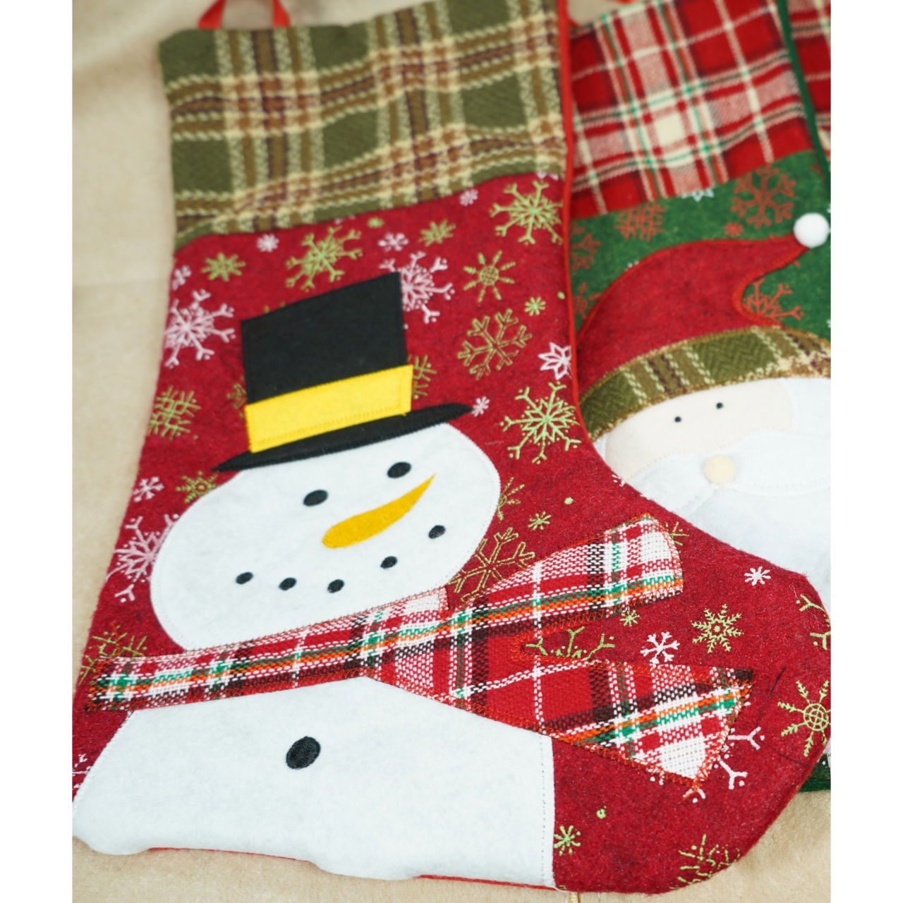 Ciorap Cadouri,Flippy,cu model om de zapada, rosu, marimea 20x40 cm, textil, interior [5]