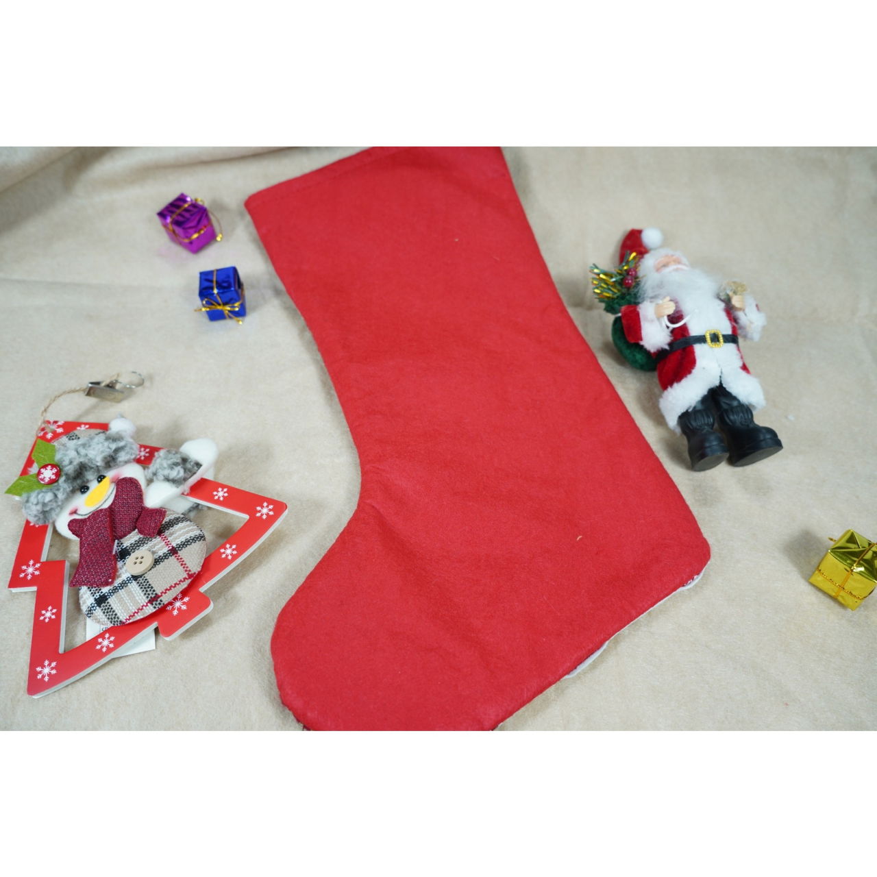 Ciorap Cadouri,Flippy,cu model om de zapada, rosu, marimea 20x40 cm, textil, interior [3]