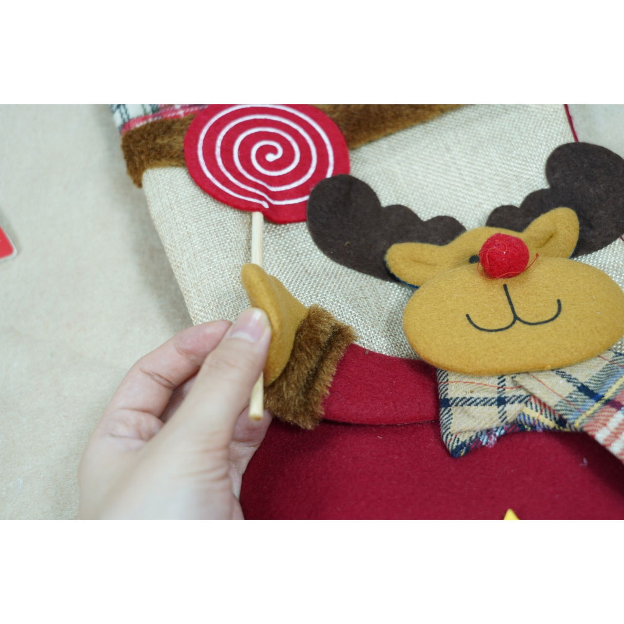 Ciorap Cadouri,Flippy,cu model ren,crem, marimea 20x40 cm, textil, interior [4]