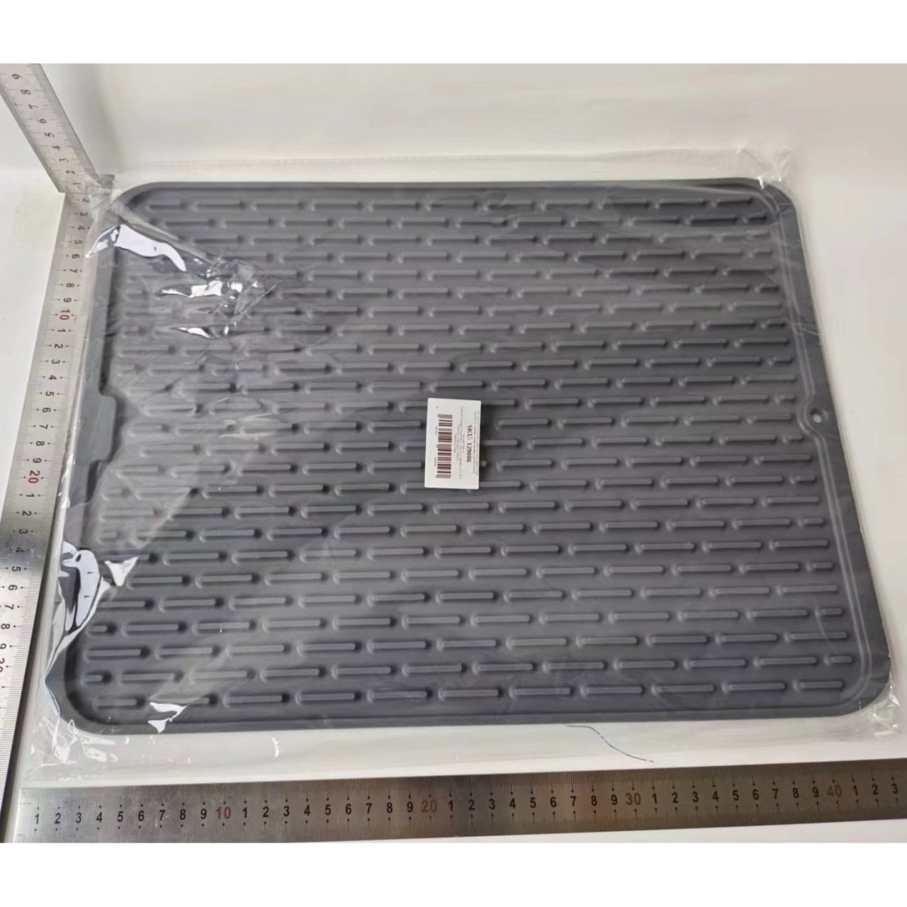 Covoras din Silicon pentru Scurgere Vase, Flippy, Uz Casnic, Rezistent la Temperaturi Ridicate, Izolator, 43x32.5 cm, Negru [10]