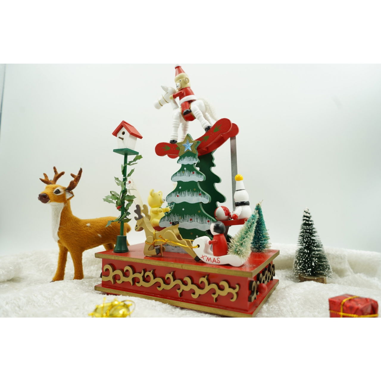 Cutiuta muzicala decorata de Craciun, Multicolor, din Lemn, 17 cm x 27.5 cm, Interior, Flippy [4]