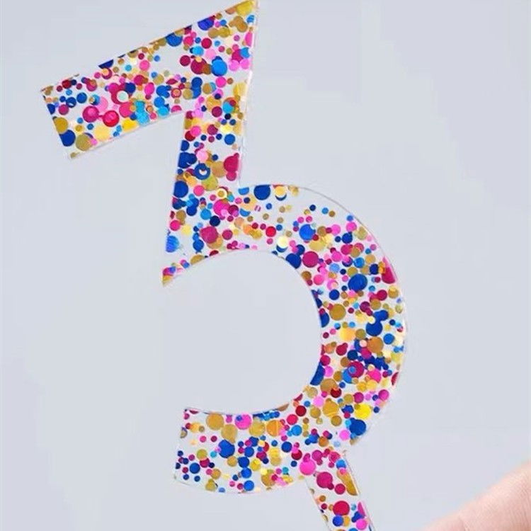 Decoratiune Topper pentru Tort, Flippy, din Acrilic cu Fulgi de Sclipici, Model Cifra 3, Inaltime 18.5 cm, Transparent Multicolor  [2]