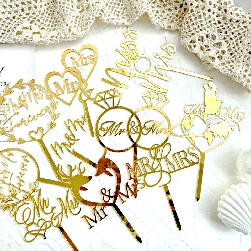 Decoratiune Topper pentru Tort, Flippy, Model Mr&amp;Mrs Forever, Tematica Nunta, 10 cm, Auriu [5]