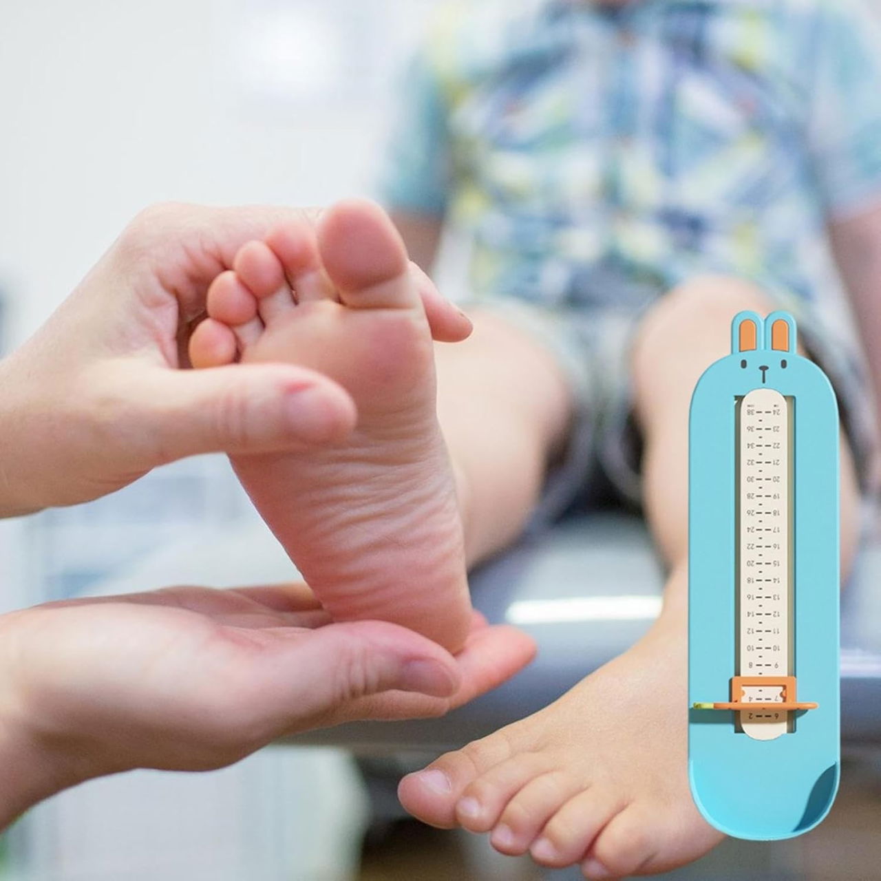 Dispozitiv de Masurat Talpa Piciorului pentru Bebelusi, Flippy, 6-24, Model Iepuras, Albastru [5]