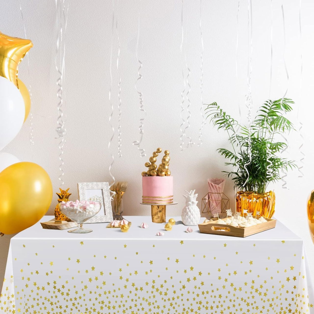 Fata de Masa, Flippy, din Folie, Imprimeu Stele Aurii, Impermeabila, 137 x 274 cm, Alb [2]