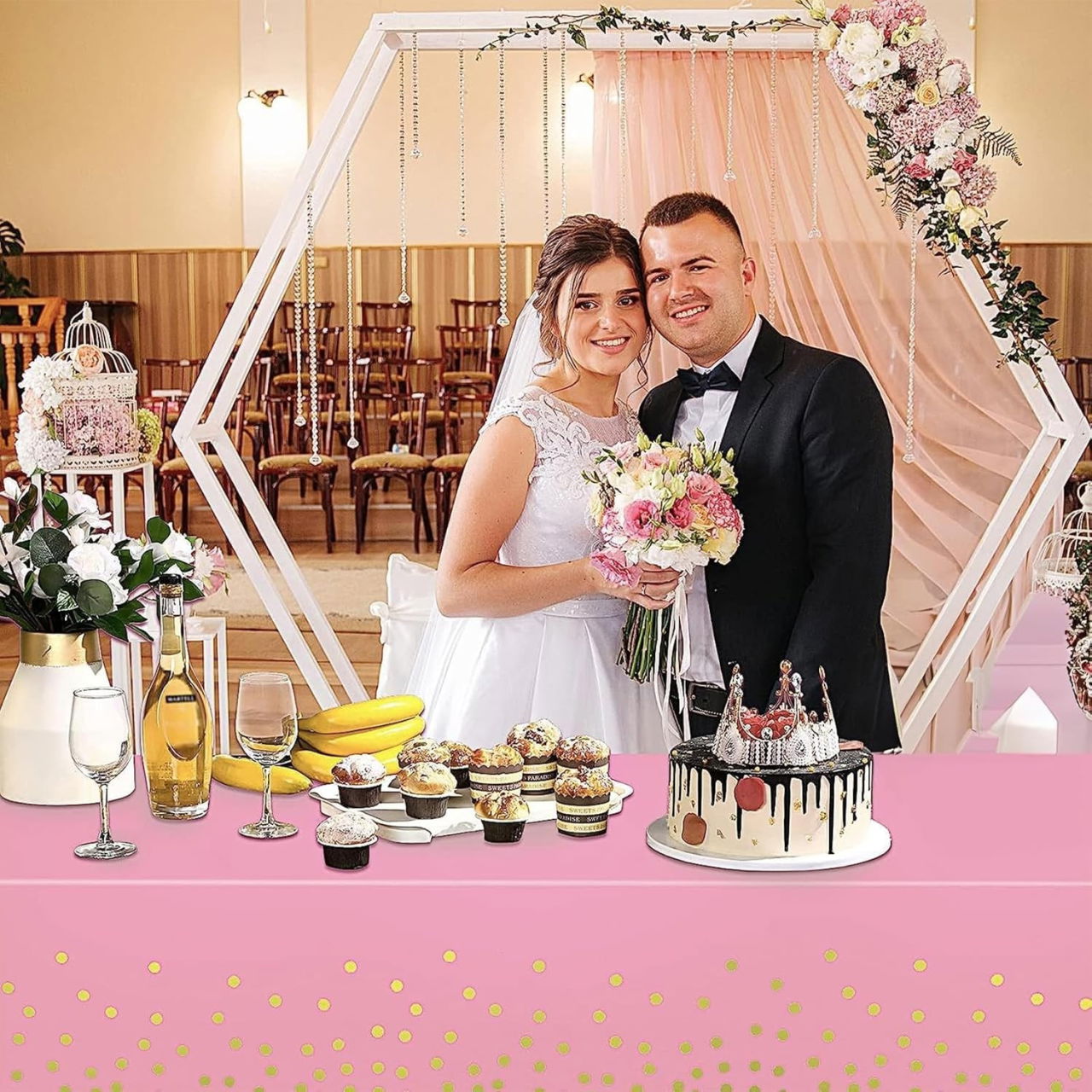 Fata de Masa, Flippy, din PEVA, Imprimeu Buline Aurii, 137 x 274 cm, Impermeabila, Fara Pete, Curatare Rapida, Roz [4]