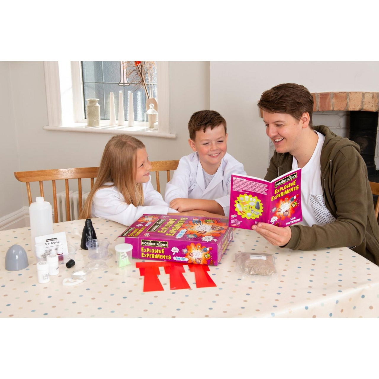 Horrible Science: Kit experimente explozive [5]