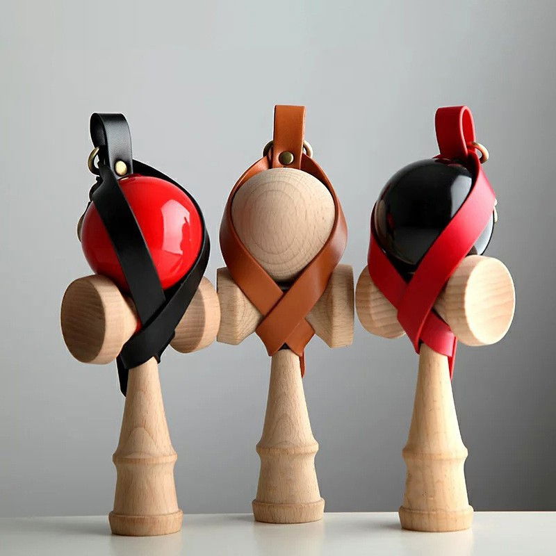Husa pentru Kendama, Flippy, Husa de Depozitare pentru Kendama, din Piele Ecologica, Catarama cu Agatare pentru Transportare, Model Breloc 8, 12 x 6 cm, Negru [5]