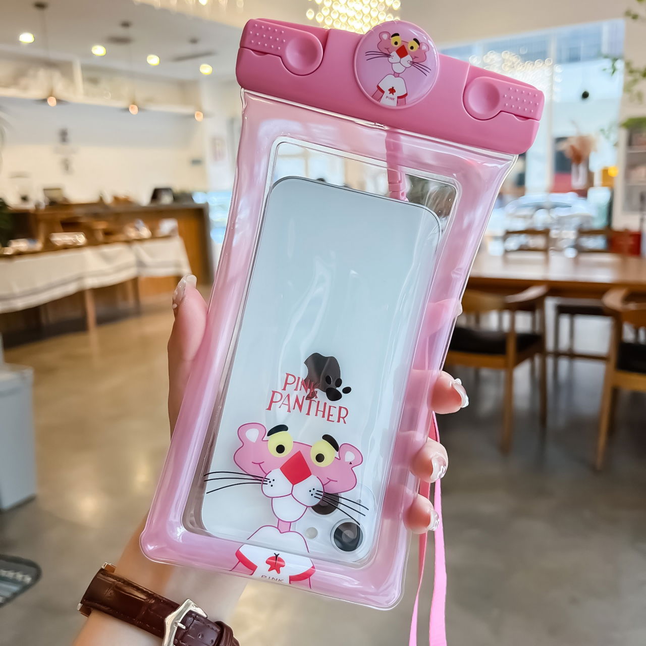 Husa subacvatica Mascot Waterproof Flippy, Snowproof, Universala, cu Snur, pentru telefon sau documente, Pantera, Roz [2]