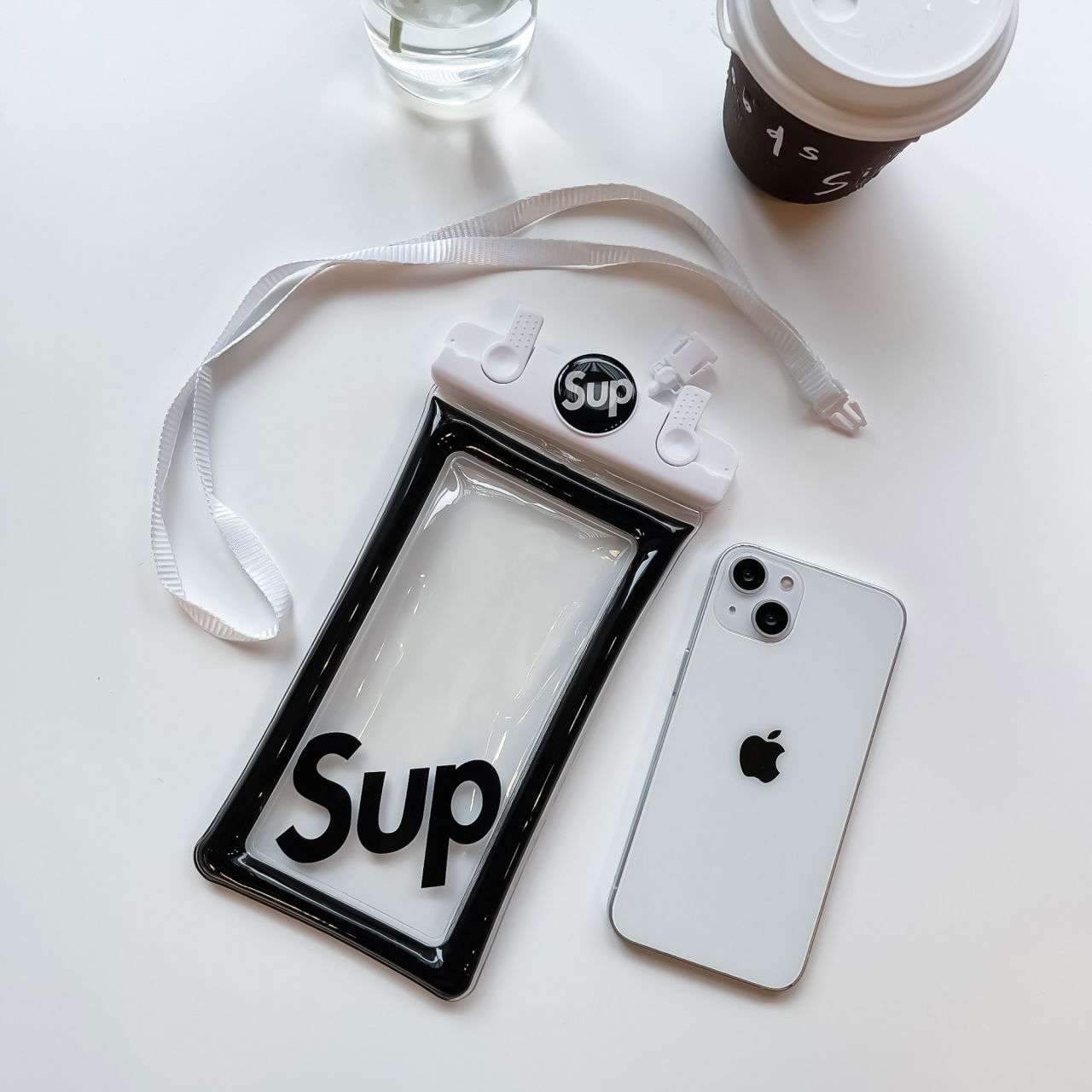 Husa subacvatica Mascot Waterproof Flippy, Snowproof, Universala, cu Snur, pentru telefon sau documente, Sup, Alb-Negru [4]