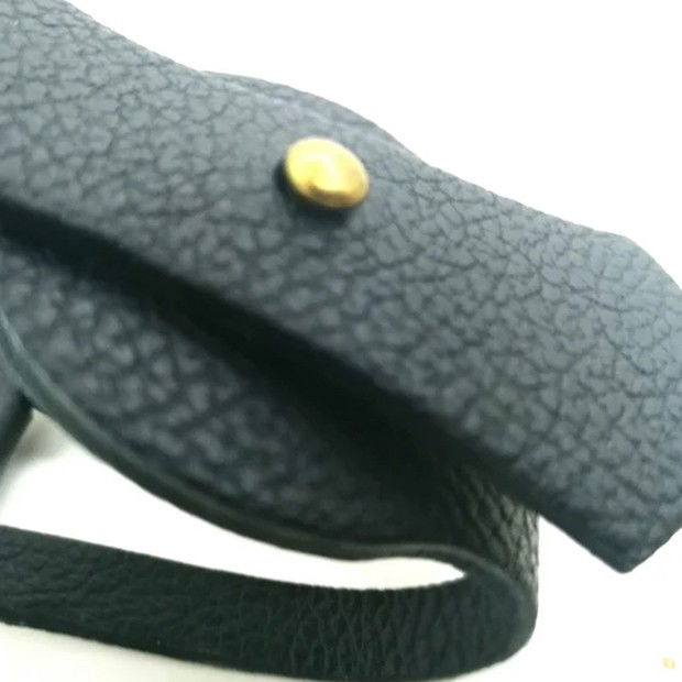 Husa Suport pentru Kendama, Flippy, din Piele Ecologica Rezistenta in Timp, Diametrul 6 cm, Negru [4]