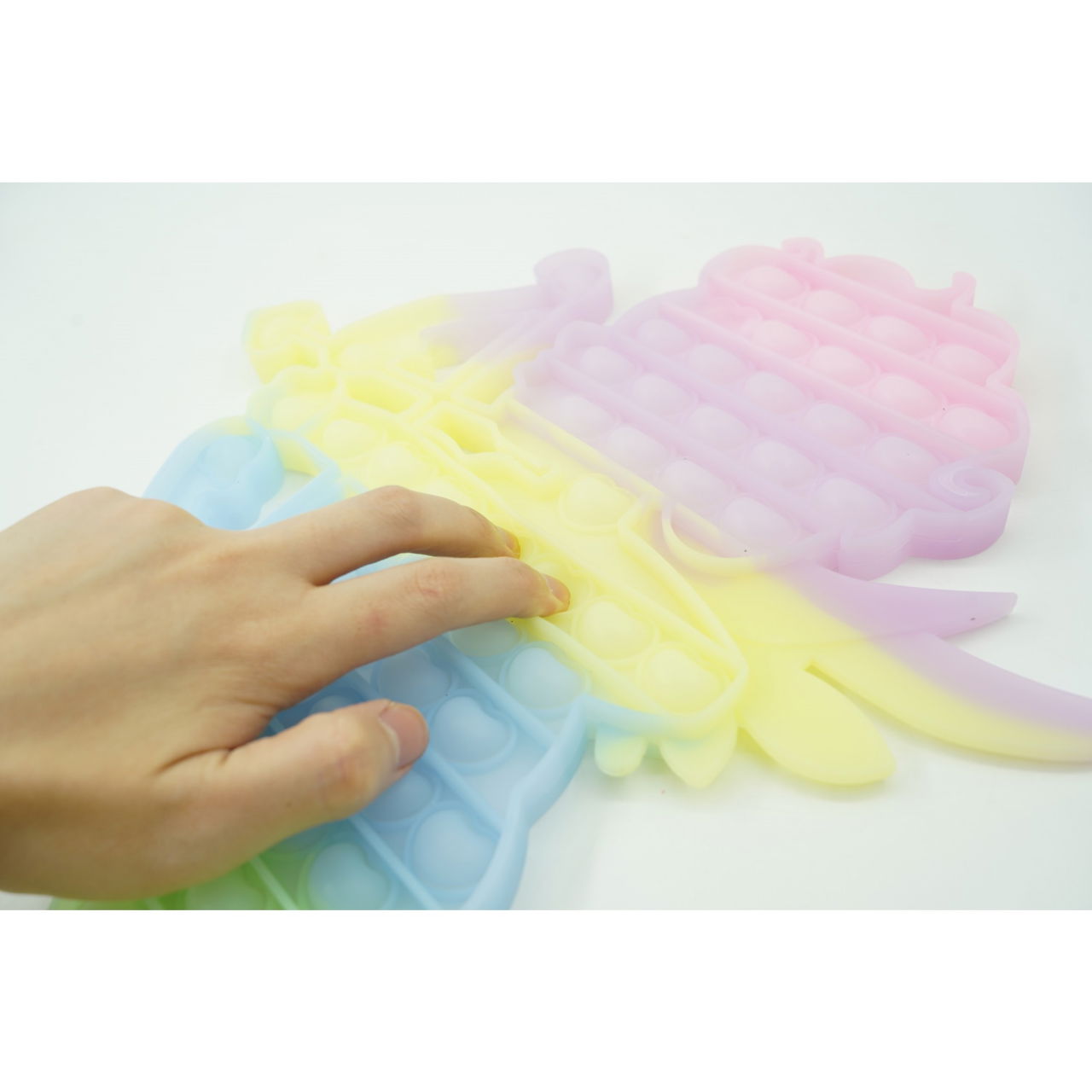 Jucarie antistres din silicon Flippy, Pop it Now and Flip It , 40x45 cm, Cupidon, Fosforescent, Multicolor [4]