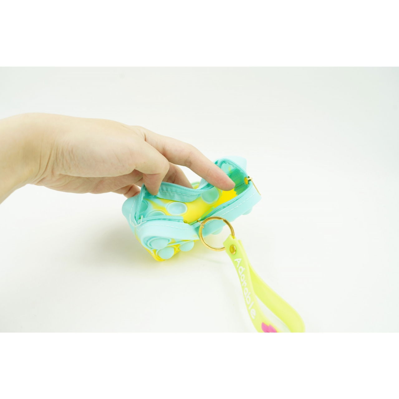 Jucarie antistres din silicon, Flippy, Pop It Now and Flip It, Portofel fluturas, Bleu/Galben [6]