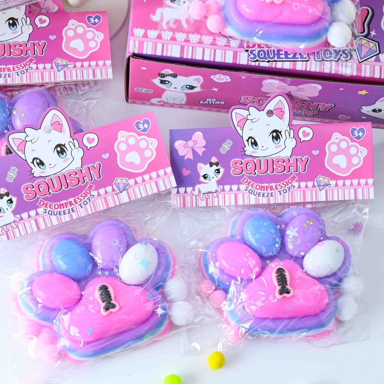 Jucarie Antistres Squishy, Flippy, cu Revenire Lenta, Model Labuta de Pisica, cu Pestisor, 220g, 12.5 x 10.5 cm Squeeze Pinch Family, Ambalaj Transparent, Roz-Multicolor [8]