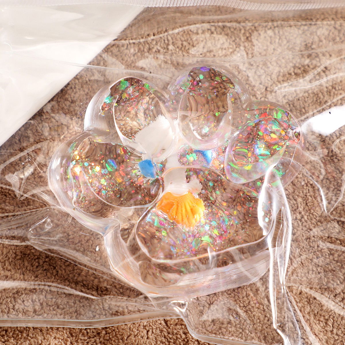 Jucarie Antistres Squishy, Flippy, cu Revenire Lenta, Squeeze Pinch Family, Model Cat Paw, 6.5 x 7 cm, din Tpr, 4-6 Ani, Model 6 Ocean, Transparent [6]