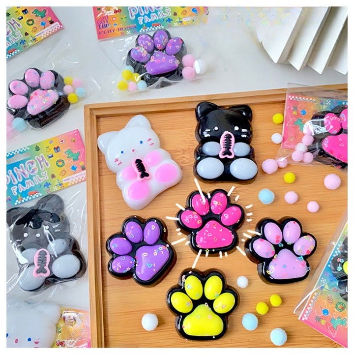 Jucarie Antistres Squishy, Flippy, cu Revenire Lenta, Squeeze Pinch Family, Model Labuta de Pisica, 6.8x6.2 cm, 55g, Ambalaj Transparent, Roz Deschis [4]