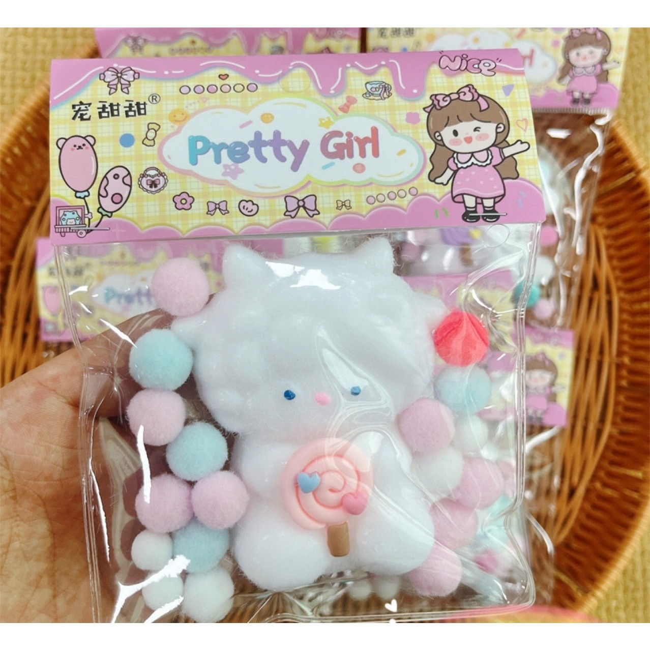 Jucarie Antistres Squishy, Flippy, cu Revenire Lenta, Squeeze Pretty Girl, Model Animalut, Ambalaj Transparent, Alb [2]