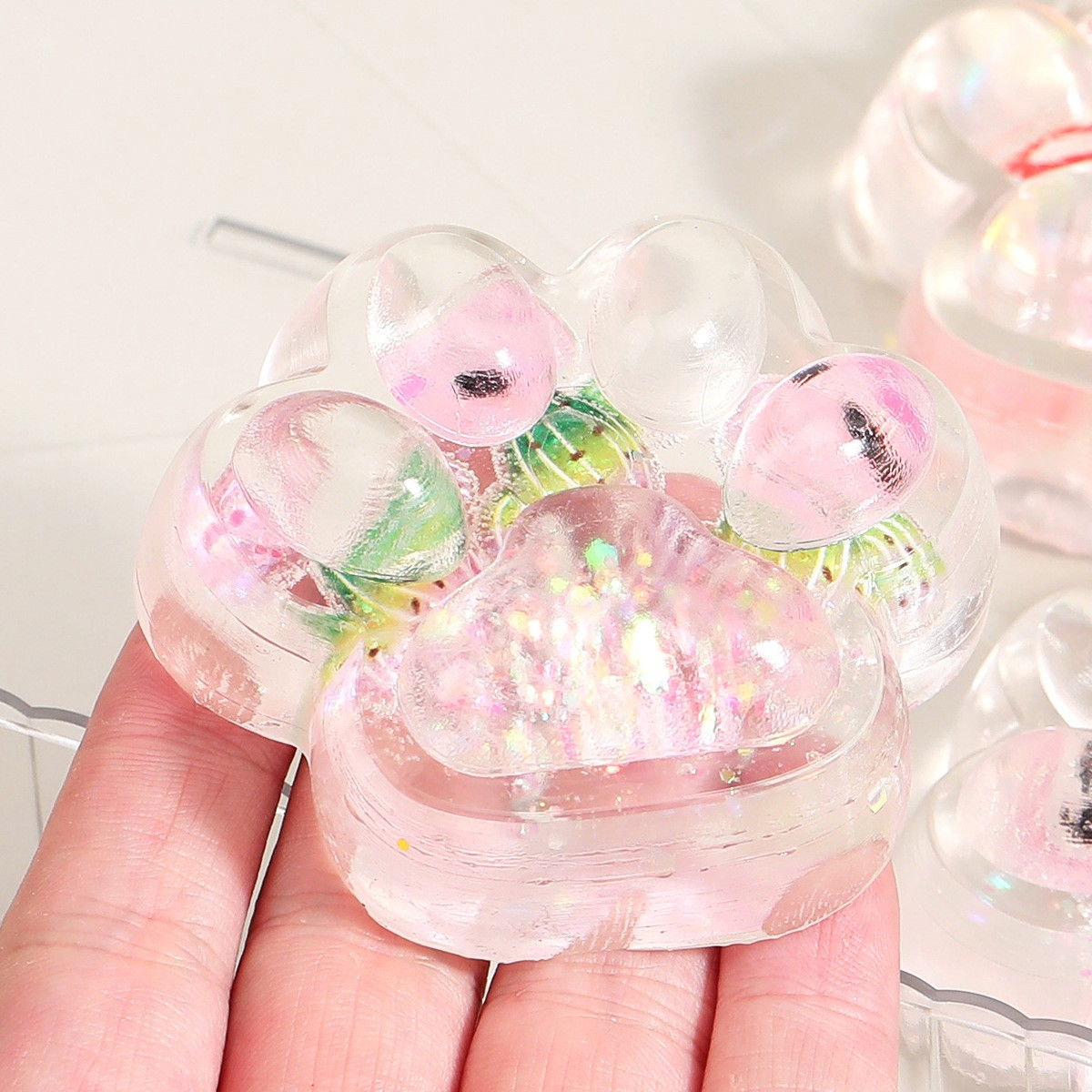 Jucarie Antistres Squishy, Flippy, Labuta de Pisica Pufoasa, cu Revenire Lenta, 7 x 6.5 cm, Model Ciuperca, Multicolor [8]