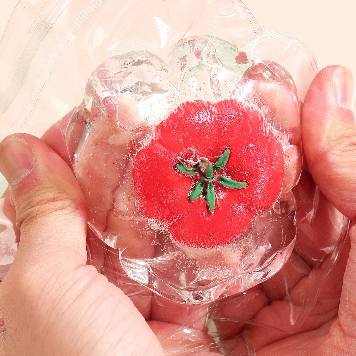 Jucarie Antistres Squishy, Flippy, Labuta de Pisica Pufoasa, cu Revenire Lenta, 7 x 6.5 cm, Model Legume, Multicolor [8]