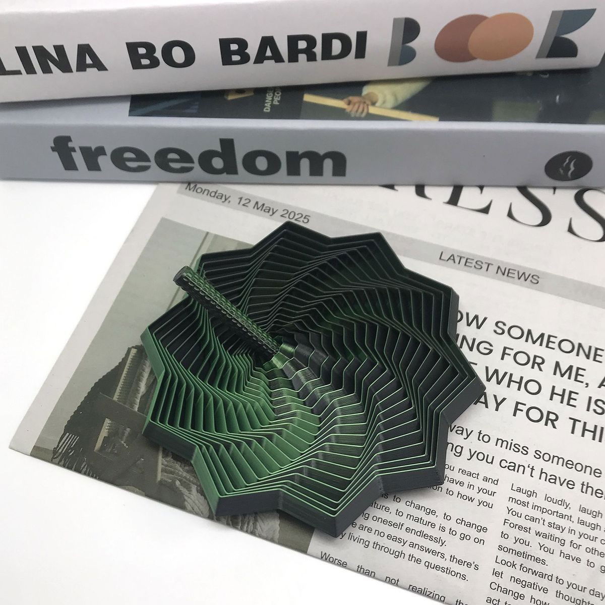 Jucarie Decompresie, Flippy, Model Stea 3D, DuoChrome, Maner Spirala, Turn Magic Geometric, Multiple Forme, Anti-stress, 11 cm, Negru/Verde [5]