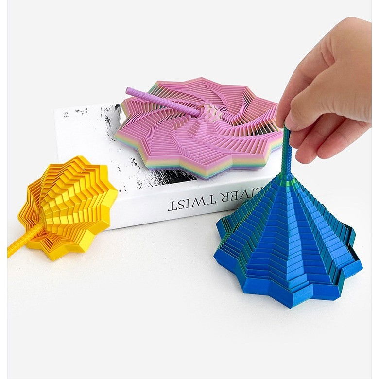 Jucarie Decompresie, Flippy, Model Stea 3D, DuoChrome, Maner Spirala, Turn Magic Geometric, Multiple Forme, Anti-stress, 17 cm, Negru/Rosu [5]