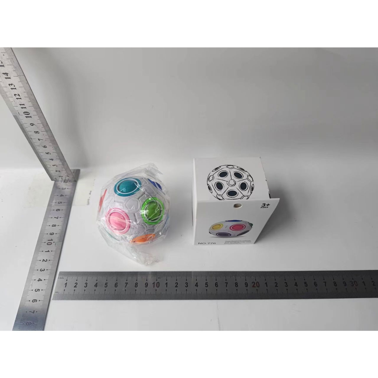 Jucarie interactiva antistres minge, multicolor, + 3 ani [7]