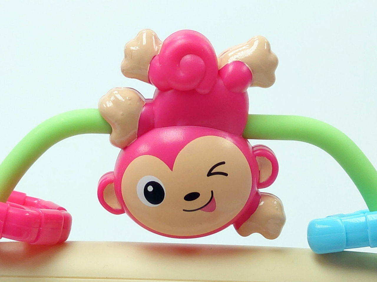 Jucarie interactiva cu ventuza - Invarte si descopera [6]