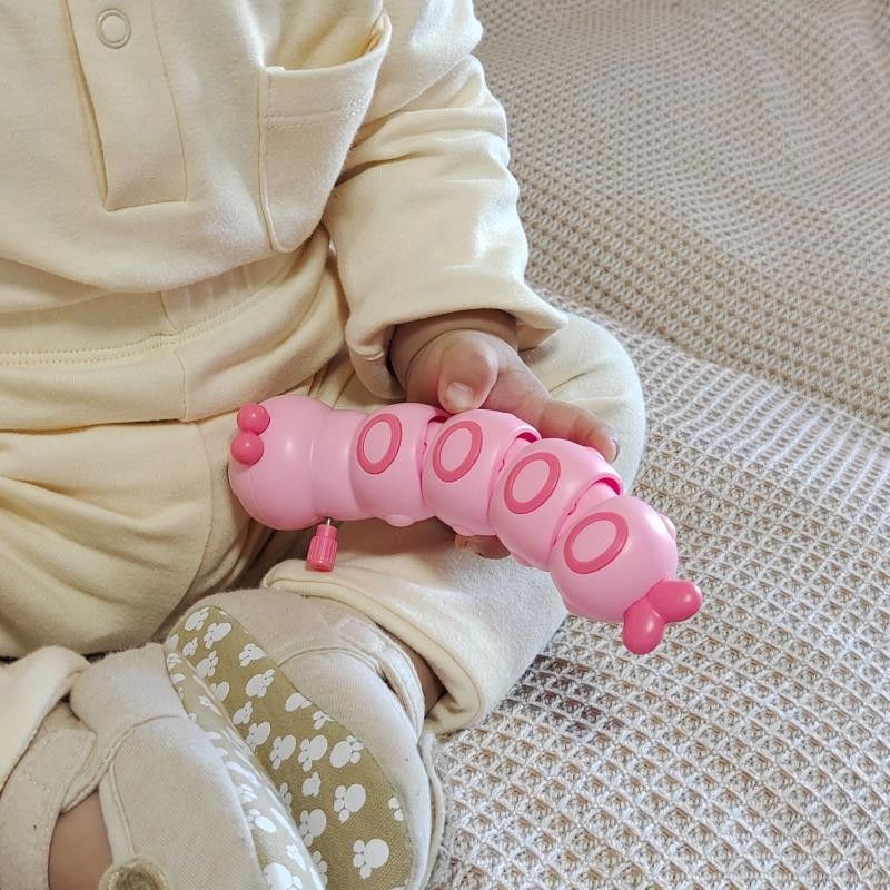 Jucarie mecanica pentru copii Flippy, omida haioasa, material ABS, cu cheita, distractiva, se taraste, se misca, 15 x 4 cm, roz [4]