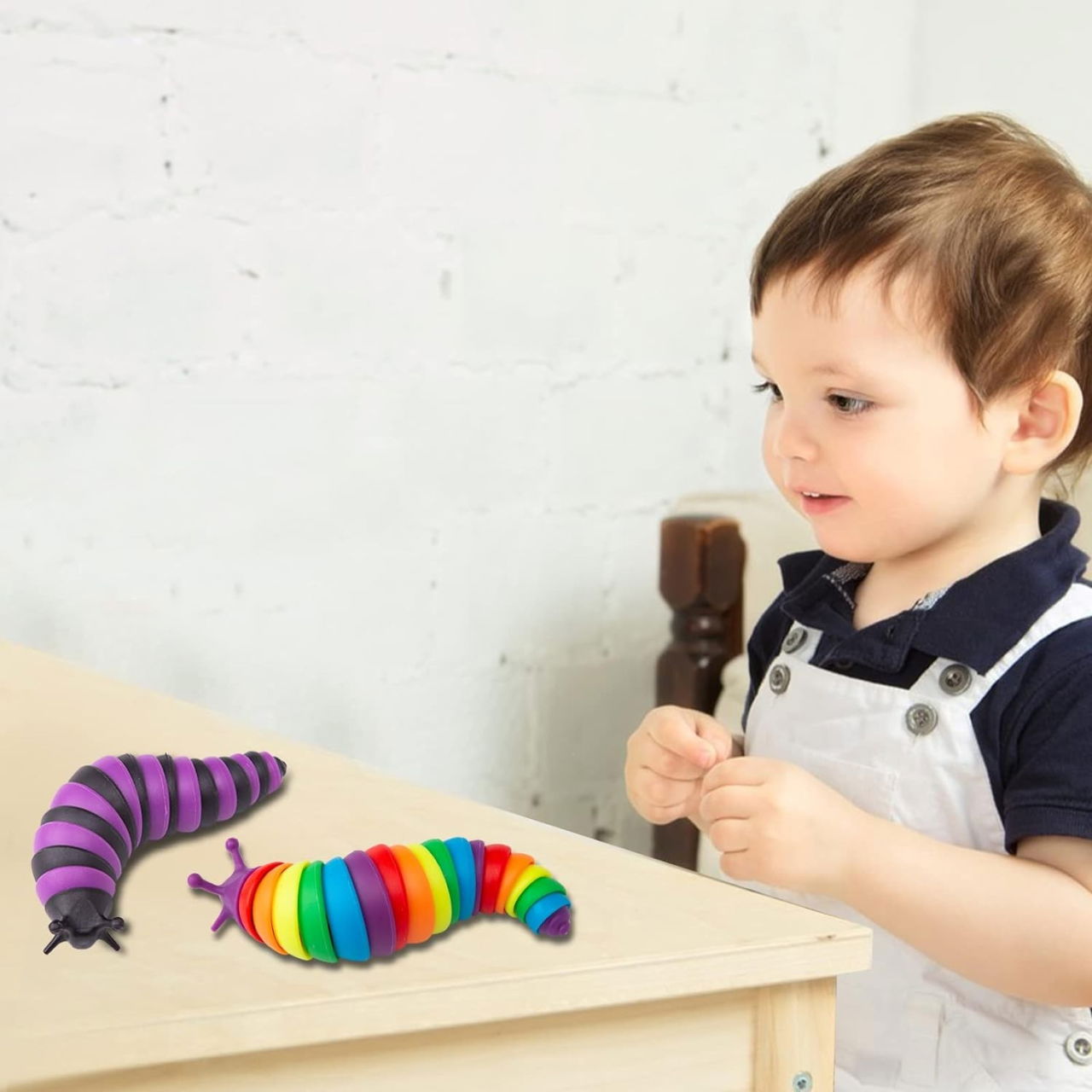 Jucarie Senzoriala Antistres, Flippy, Fidget Toys, Omida Curcubeu, 18.6 cm, Functie de Luminat, +3 Ani, Multicolor [5]