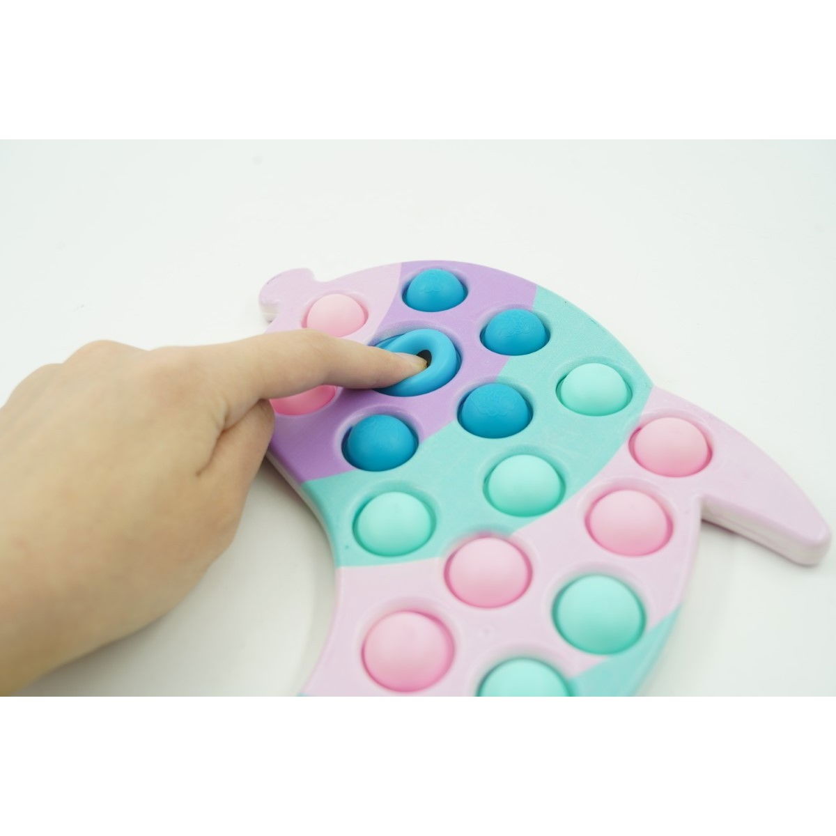 Jucarie senzoriala antistres, Simple Dimple, Delfin, Macarons,Flippy [4]