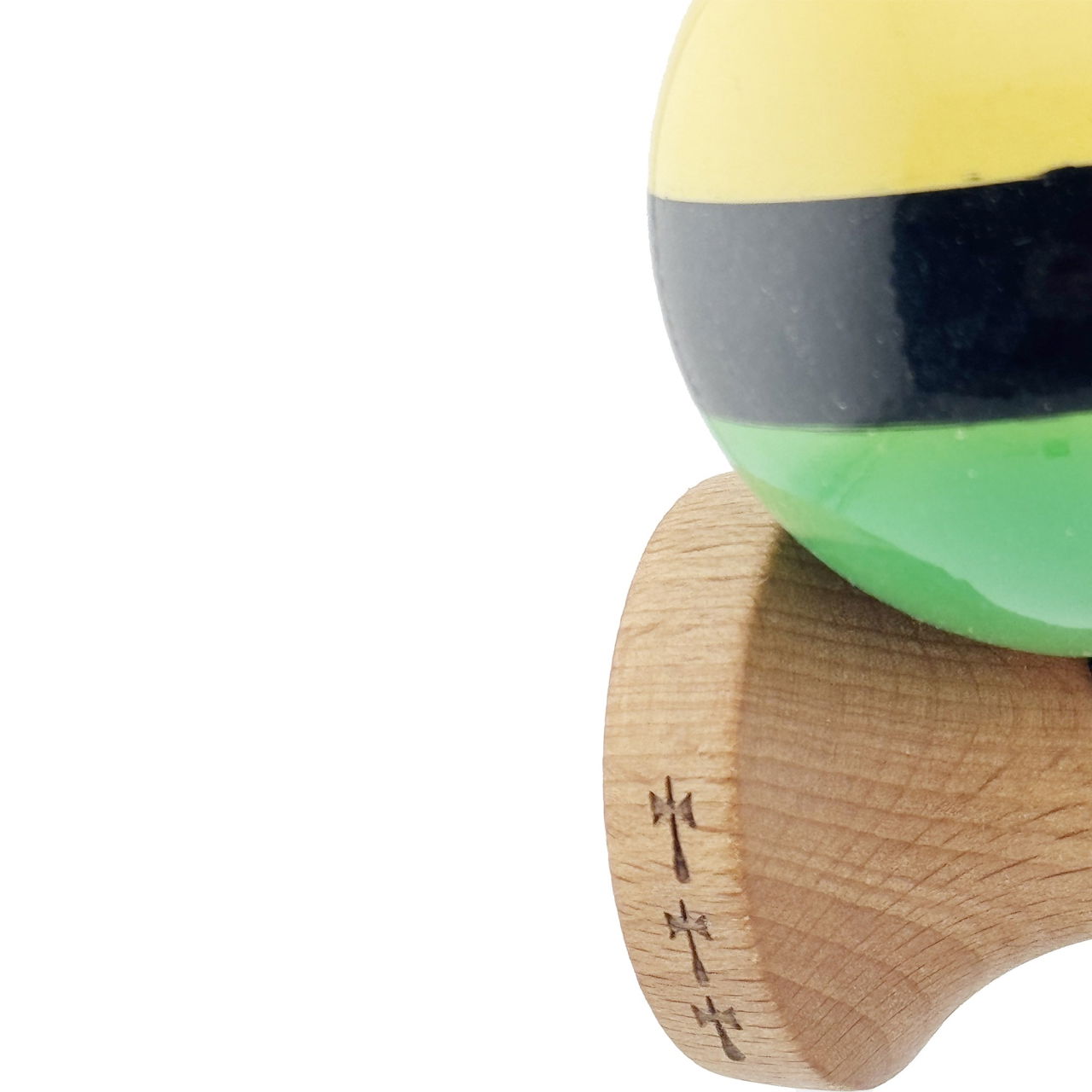 Kendama X Originala, Profesionala, Flippy, Big Cups V2, Super Sticky cu Cupe Mari, din lemn 18 cm, Rulment Metalic cu Ata 55 cm, Galben/Negru/Verde [7]