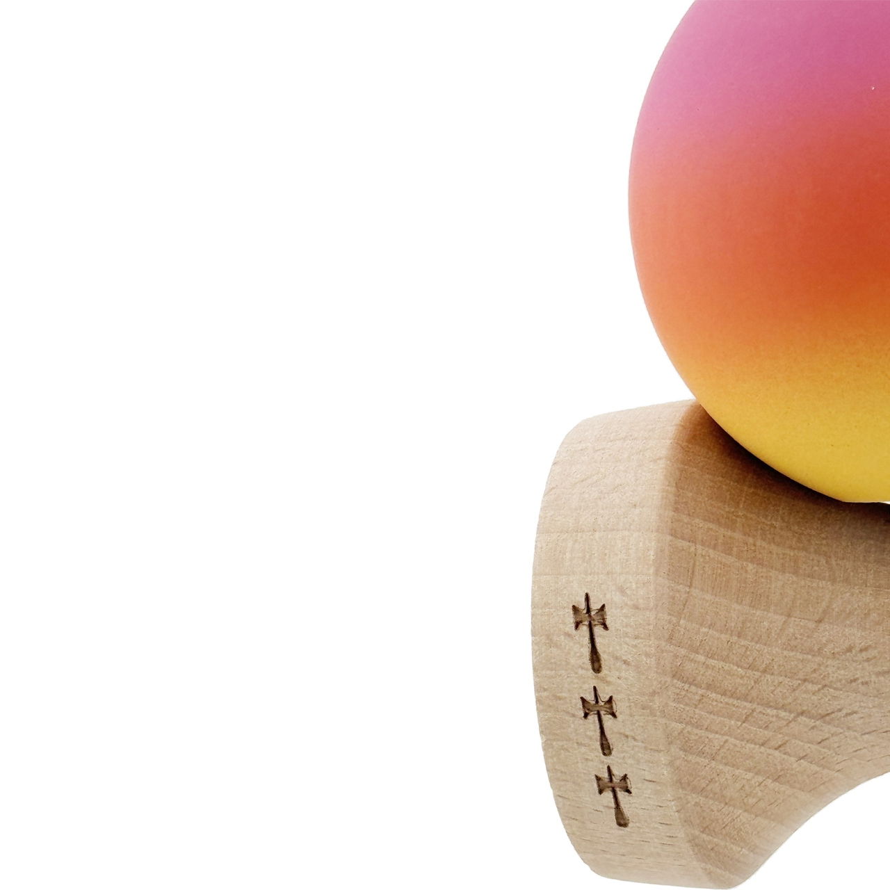 Kendama X Originala, Profesionala, Flippy, Cupe Mari KING SIZE V3, Rubber Grip, Gaura in Baza, Rulment Metalic, din lemn 18 cm, Ata 62/65 cm, Gradient Roz/Rosu/Galben [7]