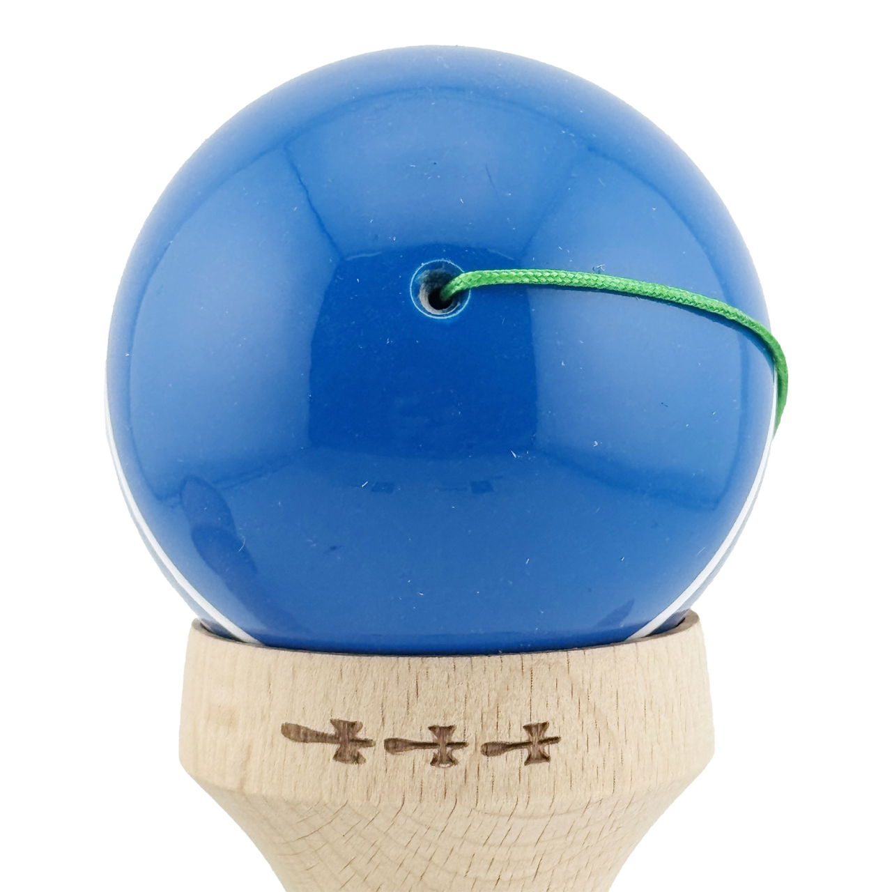 Kendama X Originala, Profesionala, Flippy, Super Sticky cu Cupe Mari KING SIZE V3, Gaura in Baza, Rulment Metalic, din lemn 18 cm, Ata 62/65 cm, Special Albastru/Alb [10]