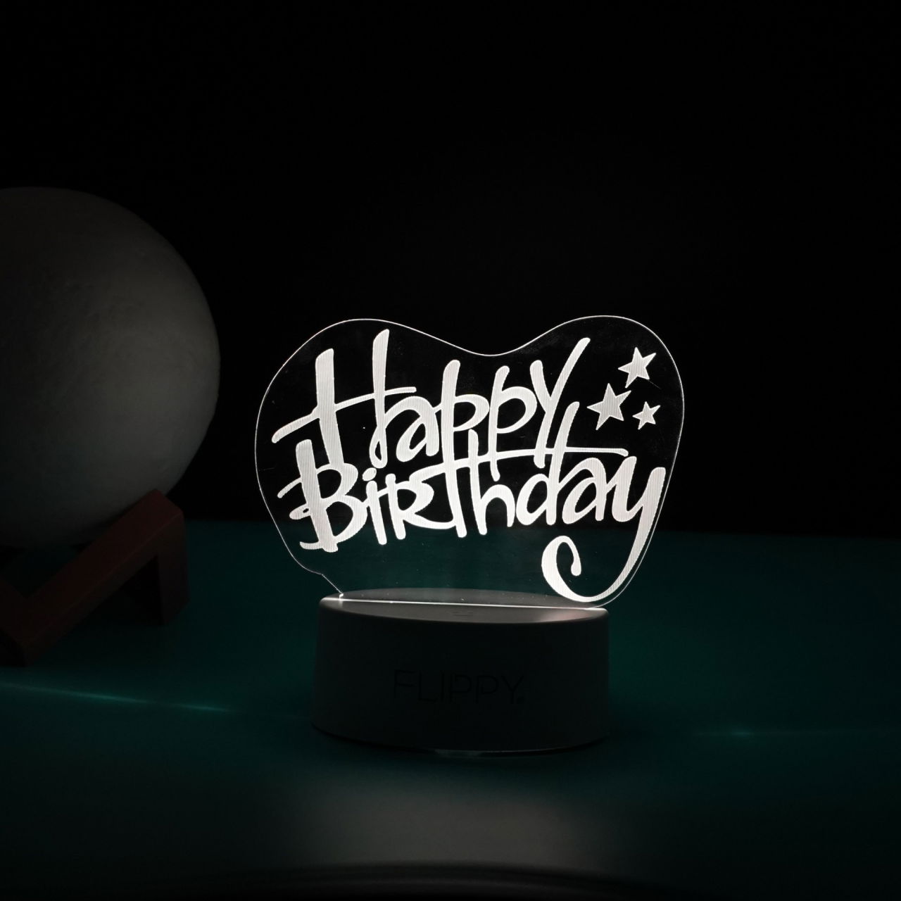 Lampa LED decorativa, Flippy, 3D, Happy Birthday, cu USB si baterii, 20 cm inaltime, din material acril, lumina multicolora si telecomanda inclusa, alb [3]