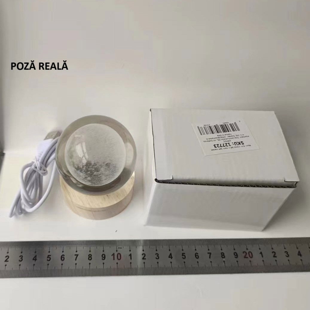 Lampa LED Decorativa, Flippy, cu Bila de Cristal cu Diametru 6cm, Model Luna 3D, Alimentare USB, Suport din Lemn, Lumina Alb Cald [8]