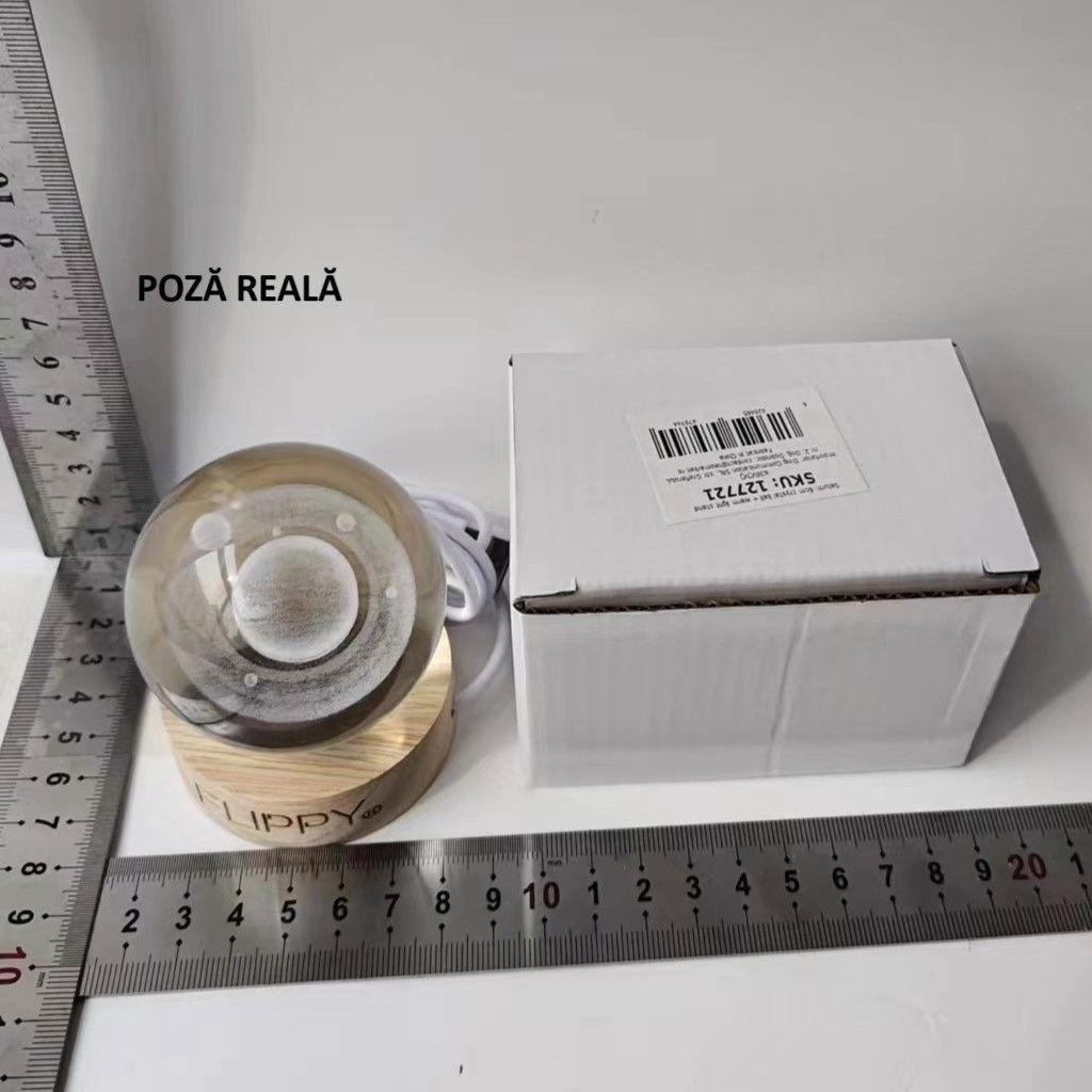 Lampa LED Decorativa, Flippy, cu Bila de Cristal cu Diametru 6cm, Model Saturn 3D, Alimentare USB, Suport din Lemn, Lumina Alb Cald [7]