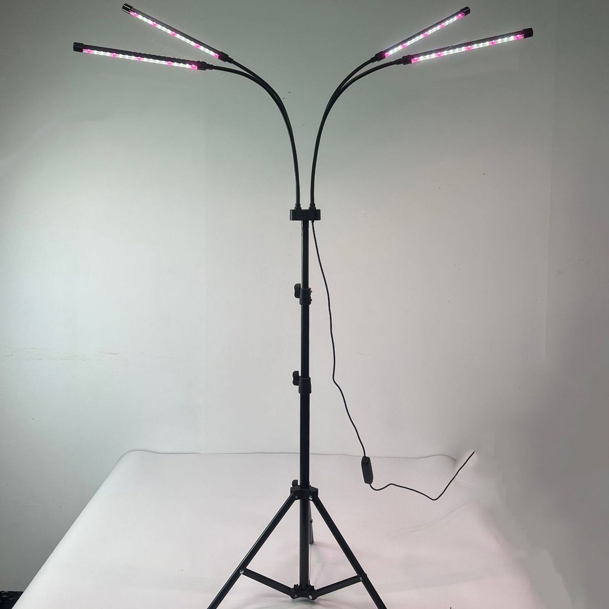 Lampa UV pentru cresterea plantelor, Flippy, 4 capete, putere 30W, 108 LED-uri Lampa cu lumina Ultra-Violet, Lampa cu Picior Ajustabil pana la 2 m, Lumina UV Alb Rece [2]