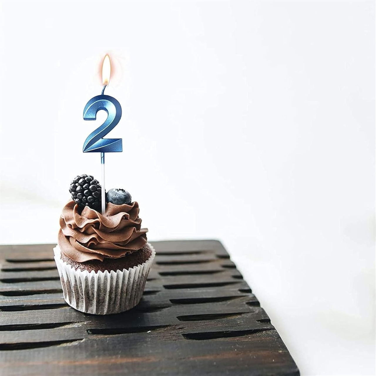 Lumanare Cifra 2, Flippy, Model Diamond, 5 x 3.4 cm, Albastru [2]