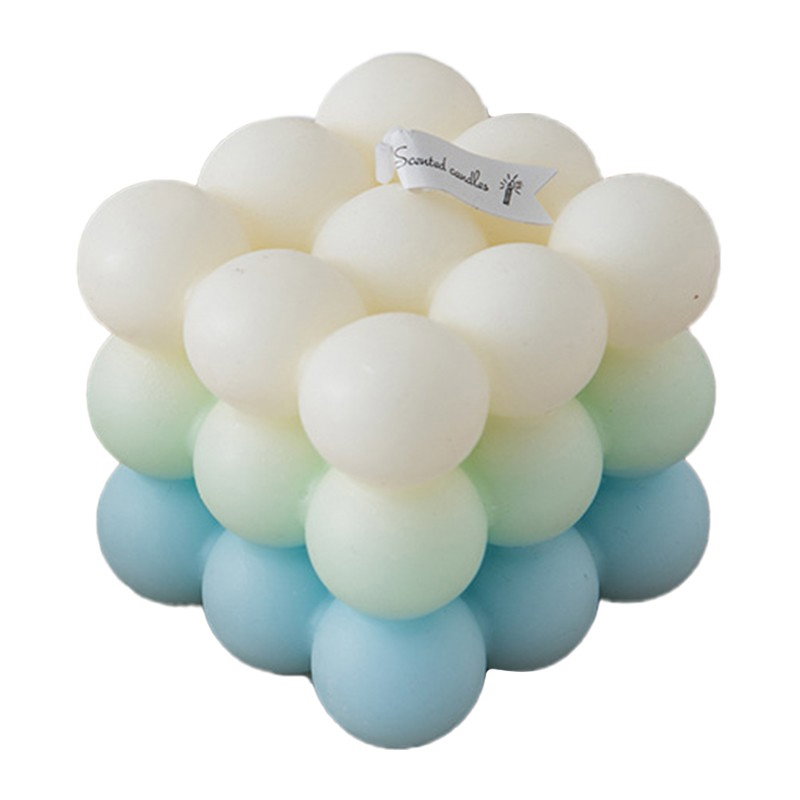 Lumanare Parfumata, Flippy, din Ceara De Soia, Model Cub, Gradient in 3 Culori Pale, 6x6x6 cm, Aroma de Mare, Albastru deschis [1]