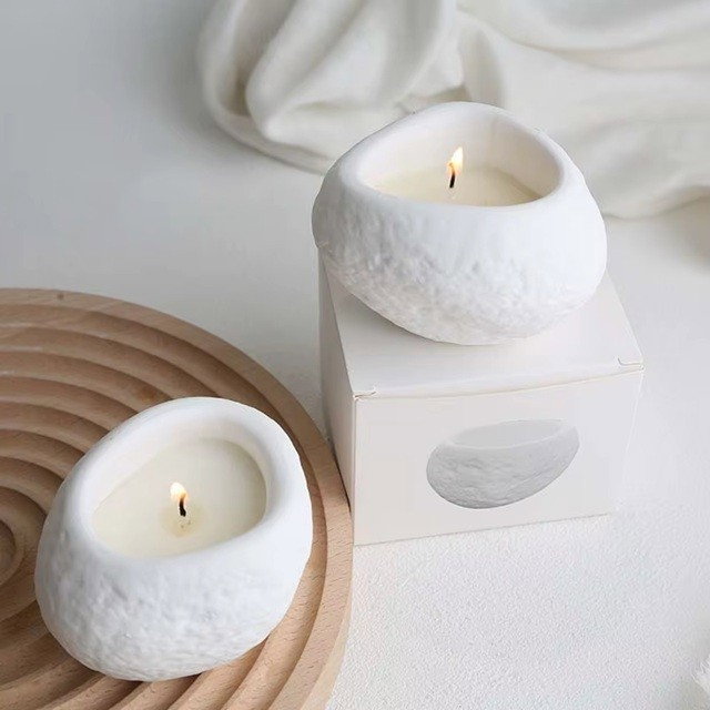 Lumanare Parfumata, Flippy, Model Abstract, Aroma Amber Moss, din Ceara de Soia, 8 x 5.5 x 6 cm, Alb [5]