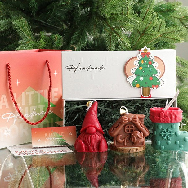 Lumanari Parfumate de Craciun, Flippy, GIFT BOX din 3 Lumanari din Ceara de Soia, Model B Pitic, Casuta, Ciorap, 22.5 x 9.5 x 9 cm, Multicolor [1]