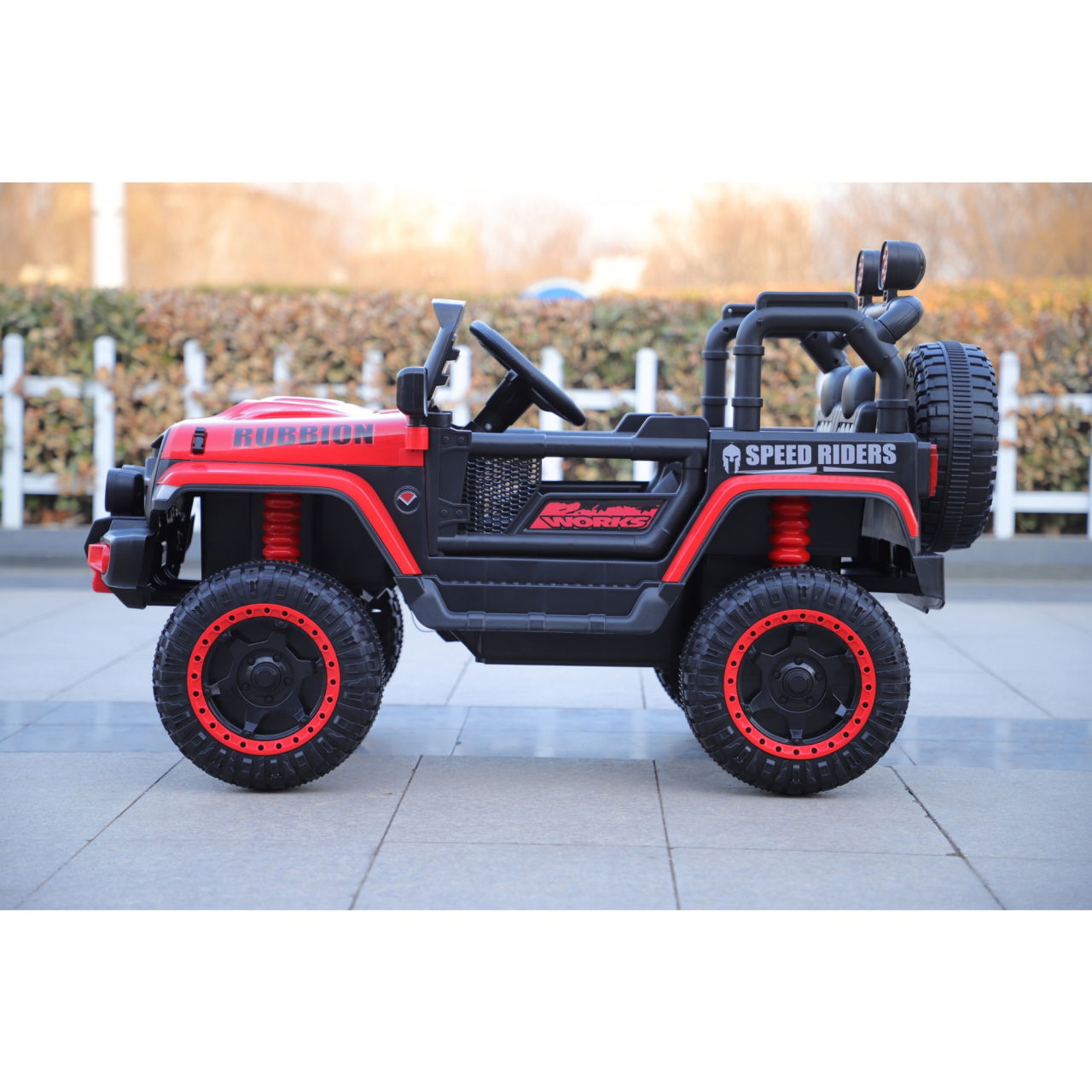 Masina Electrica pentru Copii, Flippy, Off-Road, Conectare Bluetooth, telecomanda, Tractiune Spate, Lumina Intermitenta, Baterie 12V 7Ah, 120 x 63 x 68cm, Rosu [3]