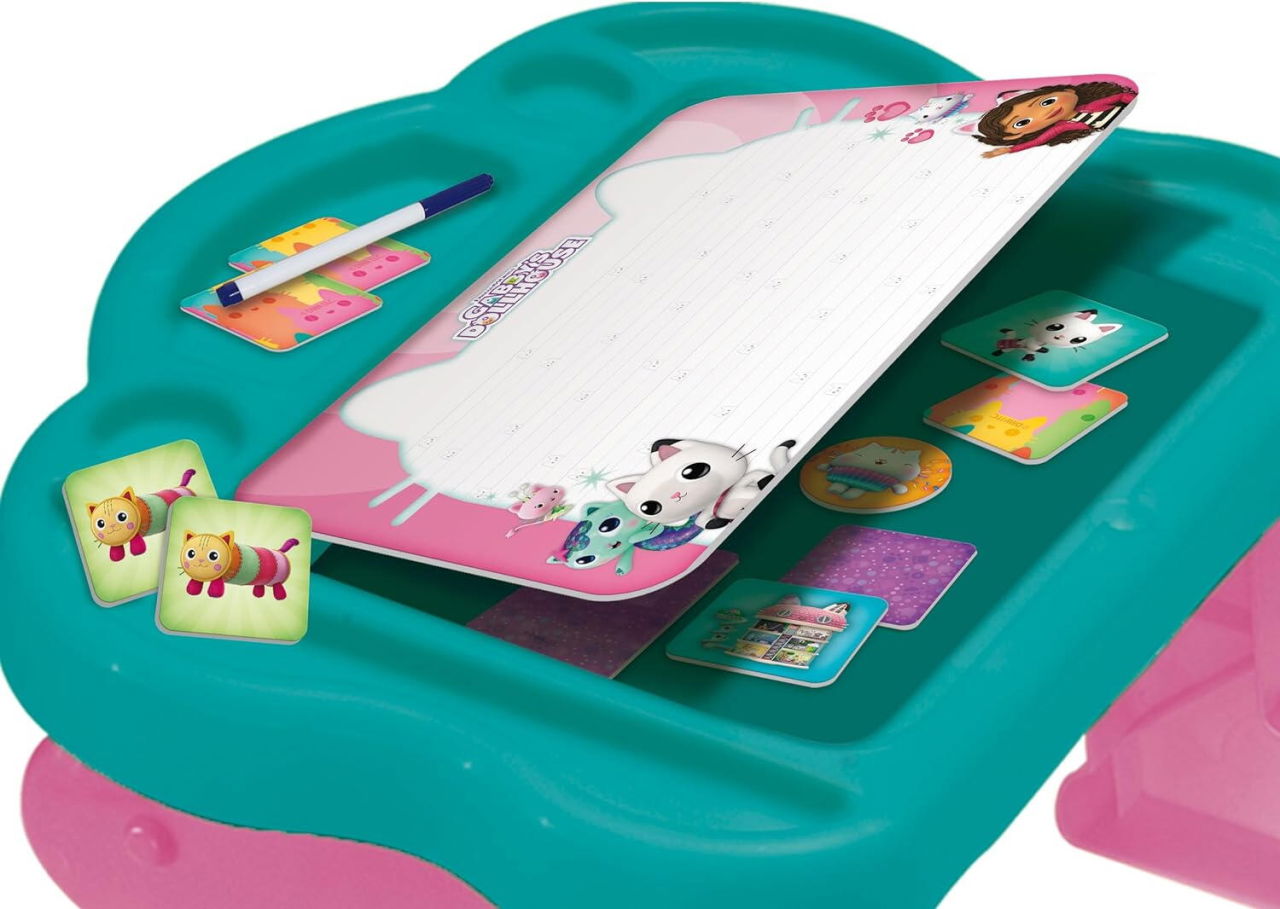 Masuta cu activitati Gabby's Dollhouse [6]