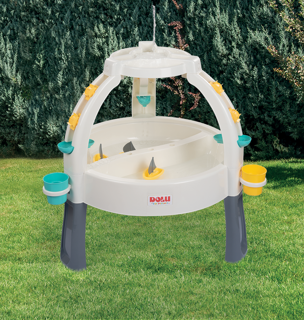 Masuta mea cu activitati pentru apa si nisip pastel [2]