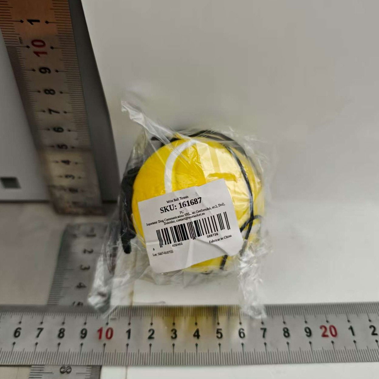 Minge Saltareata Hiperelastica, Flippy, Model Minge de Tenis cu Fixare de Mana, Space Moon Ball foarte Elastica, Antistress pentru Copii, Diametru 66 mm, Galben [3]